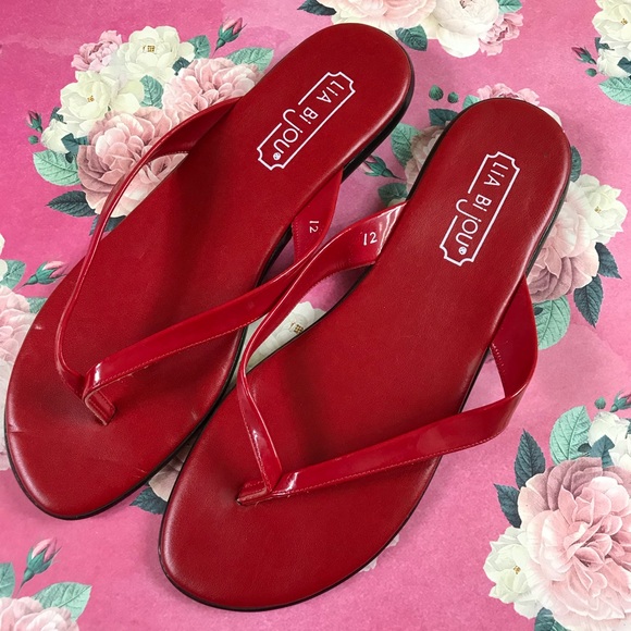 lia bi jou | Shoes | Lia Bi Jou Thong Flip Flops Solid Bright Red | Poshmark